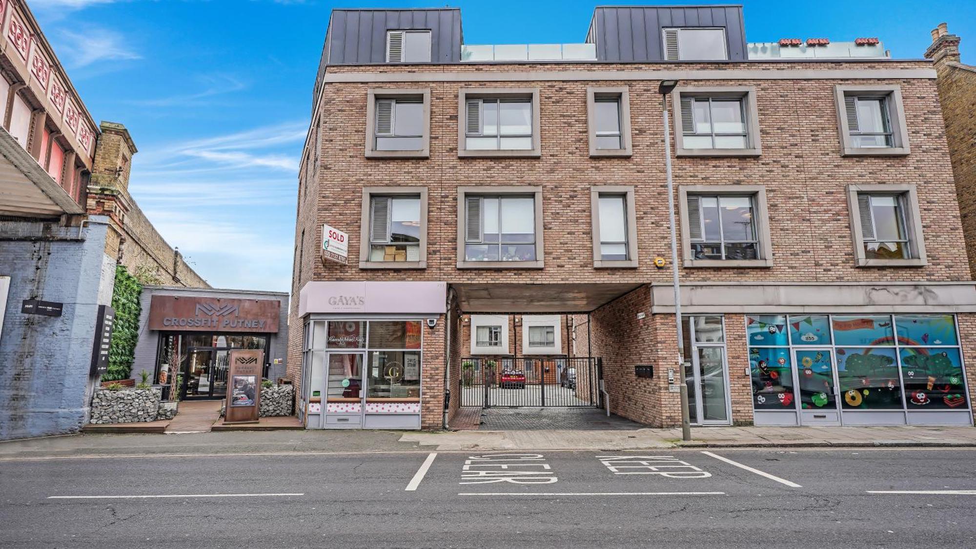 Modern And Spacious Penthouse Apartment In Putney With Free Parking London Exterior photo