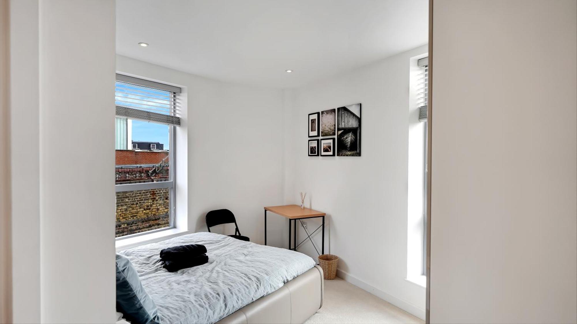 Modern And Spacious Penthouse Apartment In Putney With Free Parking London Exterior photo